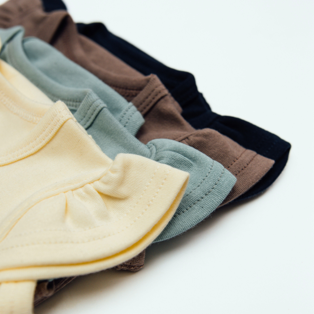 Sleeveless Frilled Onesie and Headband Set